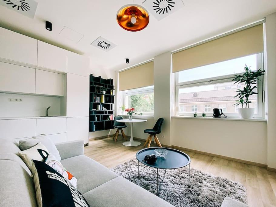 New Studio In Quiet Part Of The City Center Братислава Екстер'єр фото
